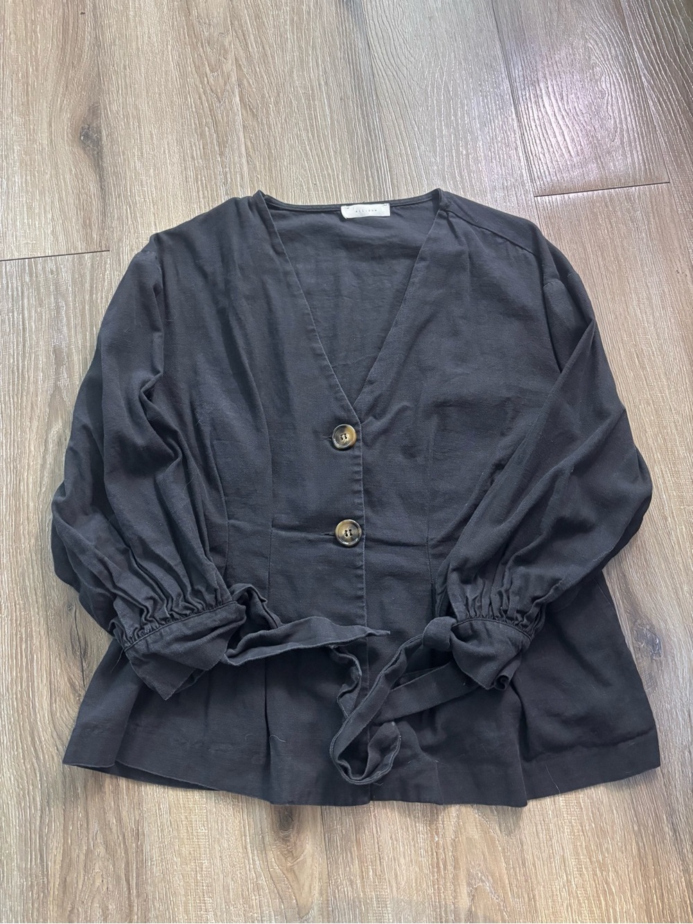 Fitted Black V-Neck Button Front Blouse with Peplum